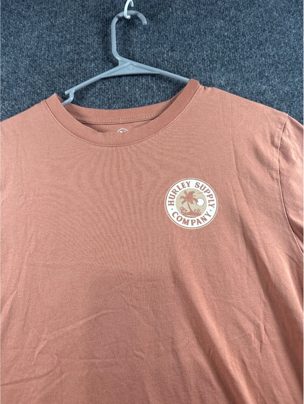 Hurley Supply Company Mens Small Dusty Rose Pink Palm Tree Graphic T Shirt